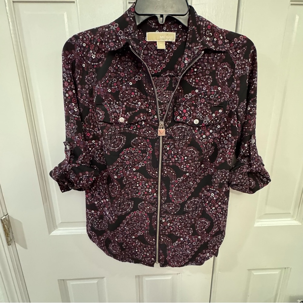 Michael Kors Zip Front Blouse XS – Burgundy Paisley Floral Print‎